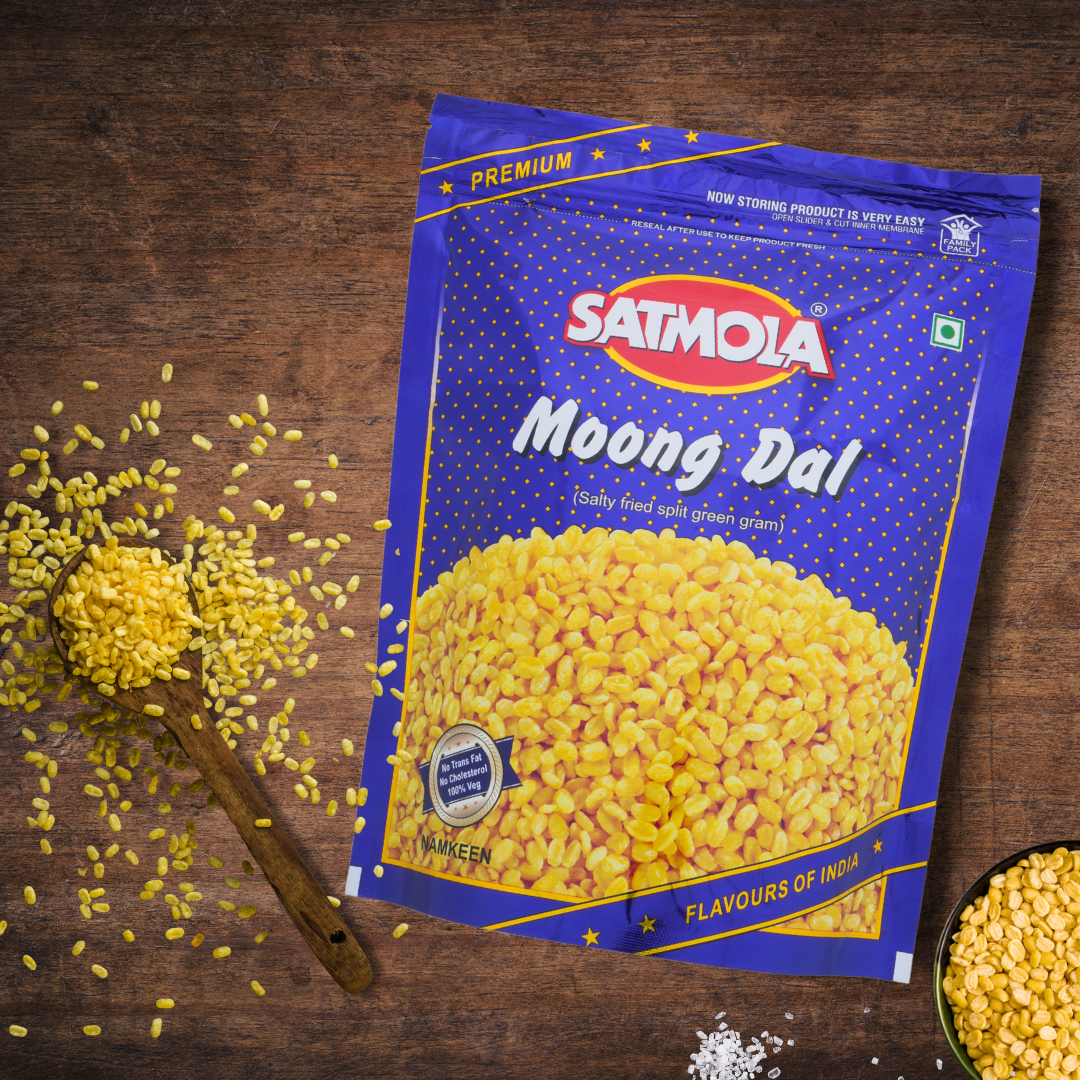 Satmola Combo Pack -Tasty Nuts+Aloo Bhujia + Navrattan Mix + Moong Daal + Paneer Bhujia